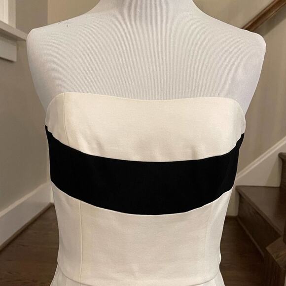 Trina Turk Strapless Dress - White with black stripes across the bust Size 4 - Picture 2 of 6
